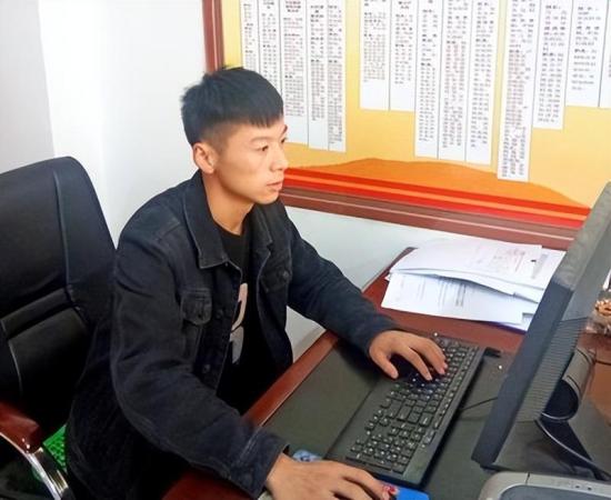 选调生是什么意思啊(什么是选调生与公务员区别)插图4