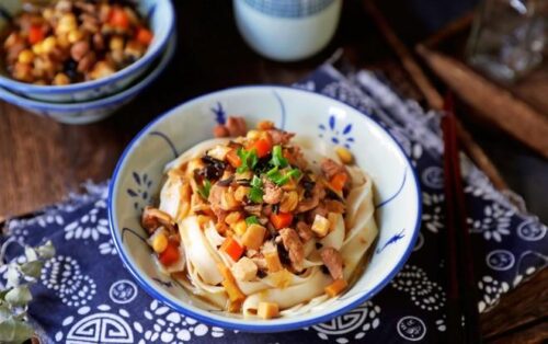 腊八节有什么节日风俗活动(腊八节有哪些节日风俗)插图5