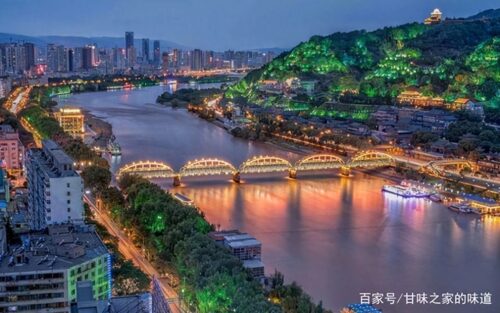 湖北咸宁是赤壁吗还是赤壁(湖北咸宁是赤壁吗还是武汉)插图2