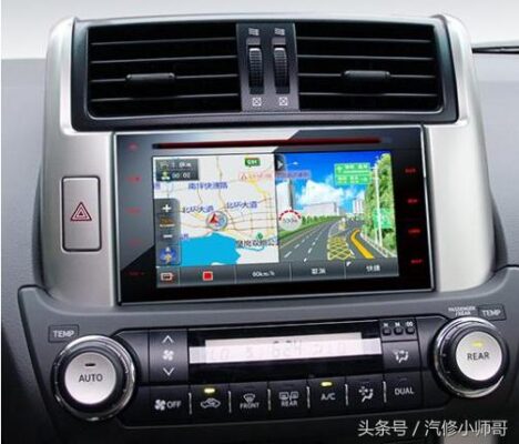 车机屏幕不亮有声音(车载屏幕不亮怎么办)插图1