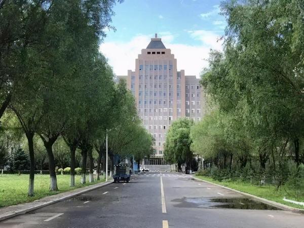 哈尔滨广厦学院是211吗(哈尔滨广厦学院是私立学校吗)插图