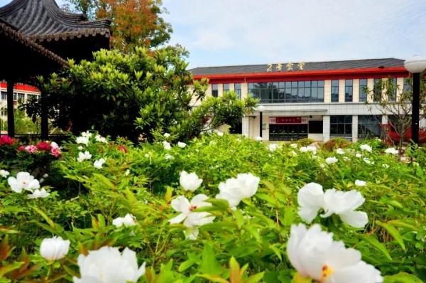 扬州大学广陵学院怎么样知乎(扬州大学广陵学院口碑怎么样)插图2