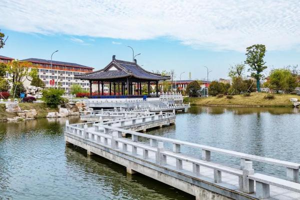 扬州大学广陵学院怎么样知乎(扬州大学广陵学院口碑怎么样)插图23