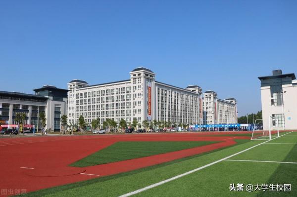 广东有哪个大学(广东的大学有哪些大学排名)插图