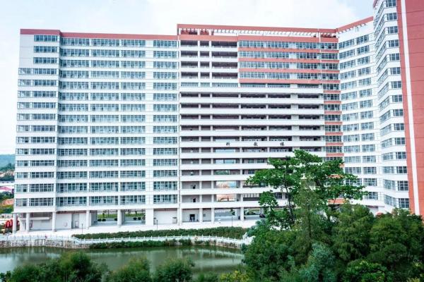 广东江门中医药职业技术学院在哪里(广东江门中医药职业学院位置)插图2