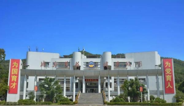 揭阳职业技术学院是公办吗(揭阳职业技术学校排名第几)插图4