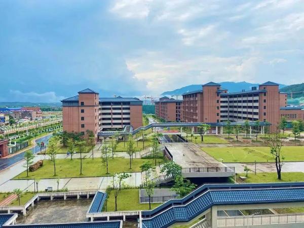 广东财贸职业学院是公办还是民办的(广东财贸职业技术学校是公办还是民办)插图3