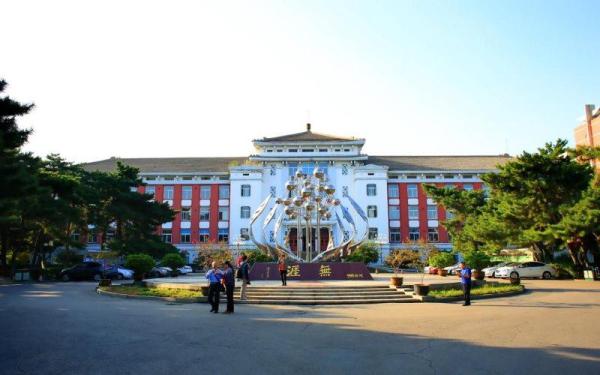 佳木斯医学院历史沿革(佳木斯医学院历任校长)插图3
