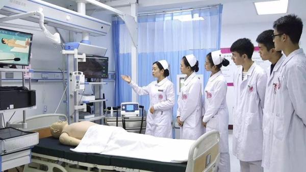 四川护理职业学院龙泉校区图片高清(四川护理职业学院龙泉校区图片大全)插图4