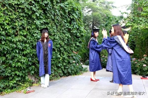 南京艺术学院收分多少(今年南京艺术学院最低分数线是多少)插图1