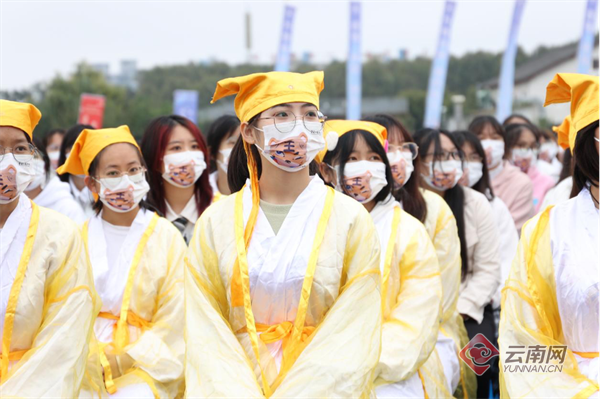 云南工商学院宣传视频图片(云南工商学院航拍视频)插图