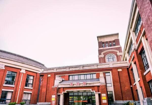 华东政法大学是双非大学嘛(华东政法大学双非认可度)插图2