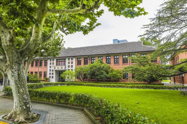 天职师大是哪个学校附属(天职师大介绍)插图