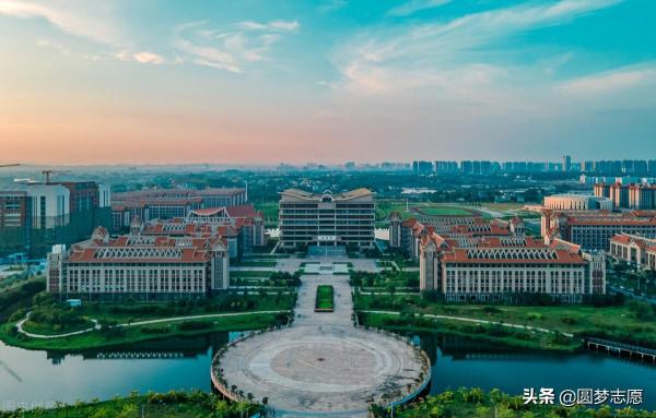 本科最低分数线(最低多少分可以上到三本大学)插图2