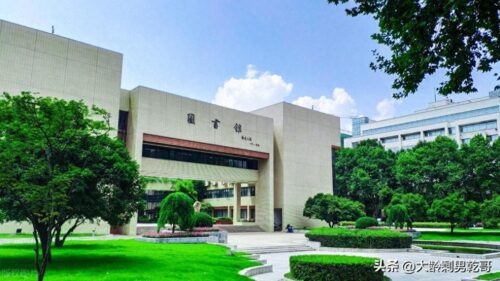 国家前十名大学排名(排列我国前十名的大学)插图2
