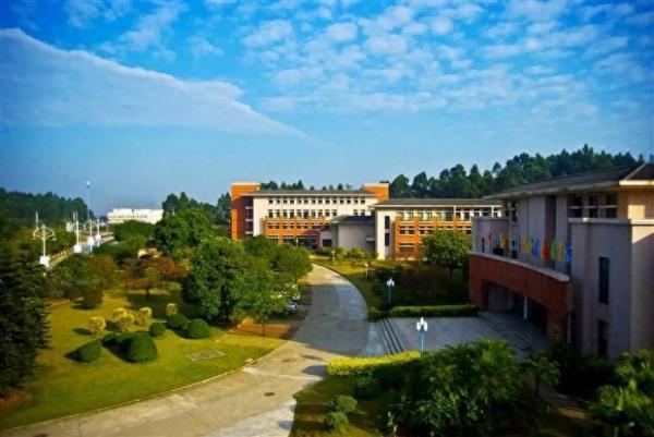 广州十大重点职业学校(广州有哪些不错的公办中专学校排名)插图2