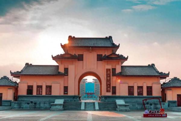 广西师范大学(广西师范大学比广西大学谁的名气大些)插图15