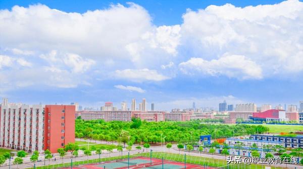 江西科技师范大学(江西科技师范大学学校简介)插图2