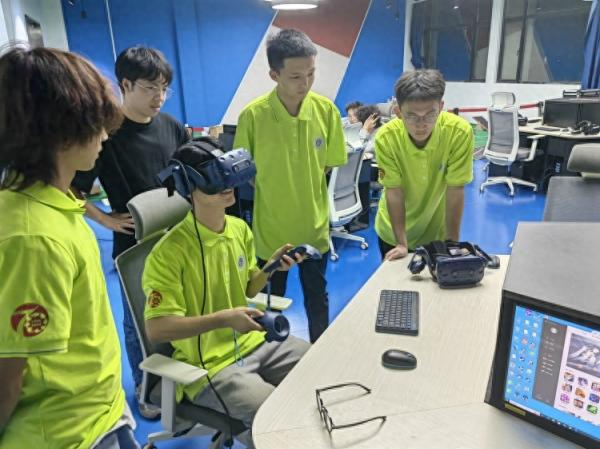 上海应用技术大学(上海应用技术大学公开招聘工作人员公告)插图2