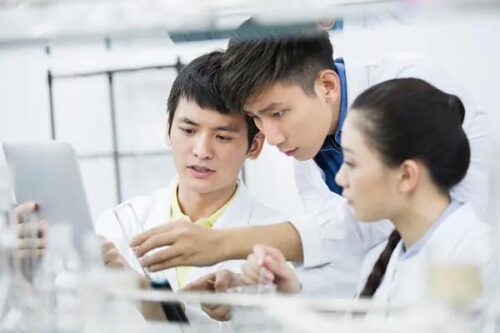 高分子材料与工程专业(材料科学与工程就业方向与前景适合女生吗)插图