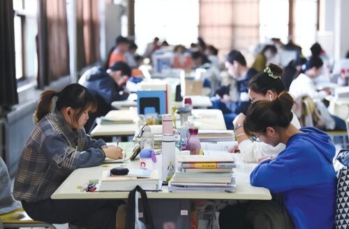 英语四级425分难吗(雅思5分相当于英语几级)插图