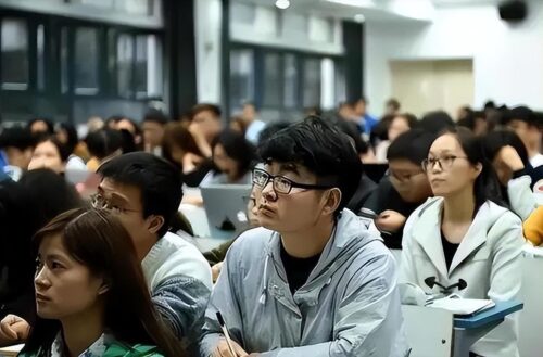 大专学什么专业好就业前景好(大专学什么专业好就业前景好2023)插图4
