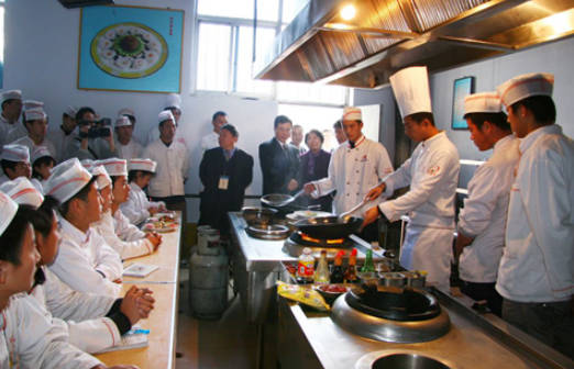 十大餐饮培训排行榜(餐饮培训排名前十强名单)插图4