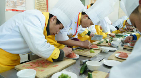 十大餐饮培训排行榜(餐饮培训排名前十强名单)插图6