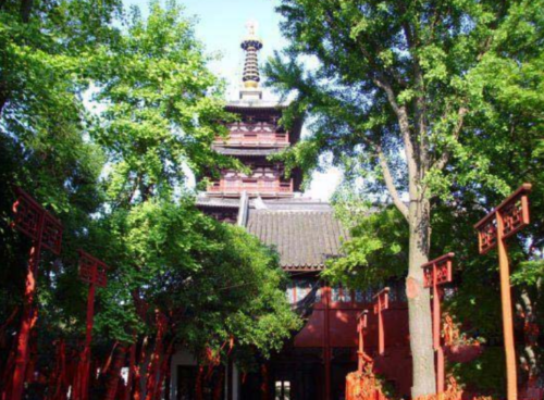 中国十大最灵验的祈福圣地(六种人不宜去寺院)插图2