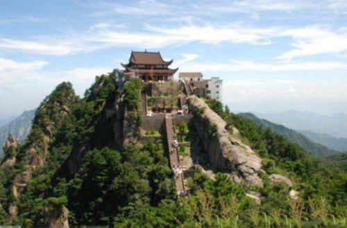中国十大最灵验的祈福圣地(六种人不宜去寺院)插图5