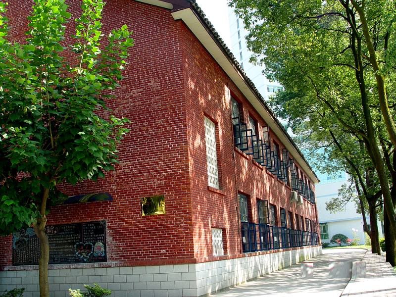 重庆邮电大学英语专业(重庆邮电大学英语专业怎么样)插图