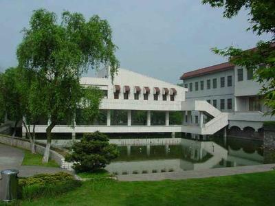 中国药科大学专业目录(张雪峰说中国药科大学)