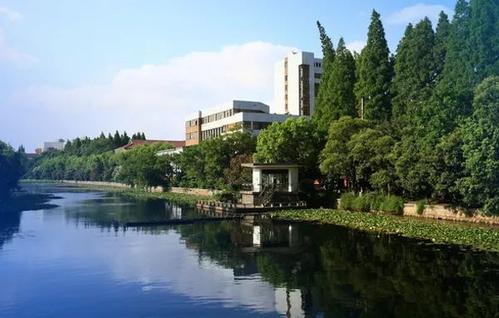 华东师范大学专业解读(华东师范大学a+专业有哪些)插图