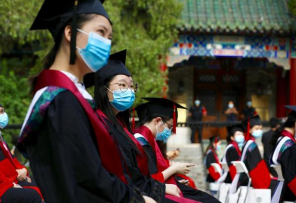 当医生报考什么学校(当医生得考什么大学)