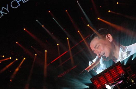十大流行校园民谣(校园民谣经典歌曲的歌词)